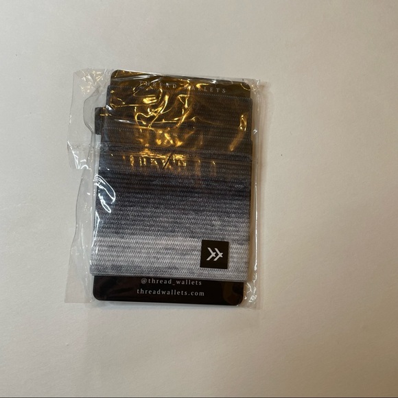 Thread Wallet - Picture 4 of 7